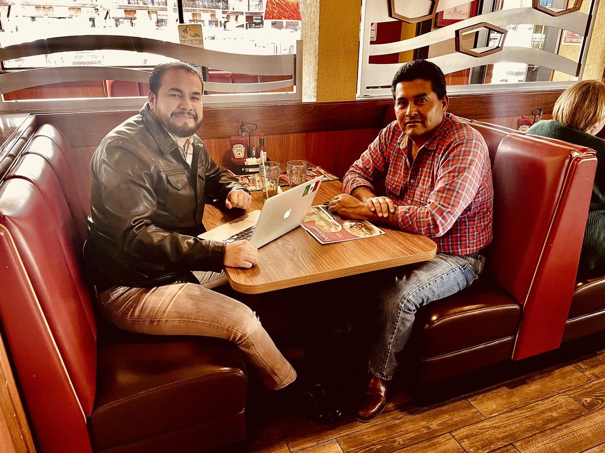 Nuestra estructura será nuestra fortaleza y vamos con todo para las próximas elecciones!!!! Con Sebastian Jimemez Presidente del Comité Municipal del Marqués <a href="/PRIQueretaroCDE/">PRI Querétaro</a> <a href="/AbiArredondo/">Abigail Arredondo</a> <a href="/alitomorenoc/">Alejandro Moreno</a> <a href="/maciastrejo/">Toño Macias</a> <a href="/caroviggiano/">Carolina Viggiano</a> 
#LoMejorEstáPorVenir
#VamosFuertesYJuntos