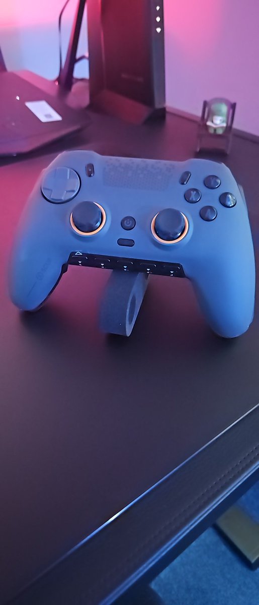 MKUltra187's tweet photo. #MailCall: LFG!!! Quality is present, buttons feel like mouse clicks, triggers are 🤌🤌🤌
Getting ready for a new journey #PlayEnvision #Corsair https://t.co/dNGdVCBU6X