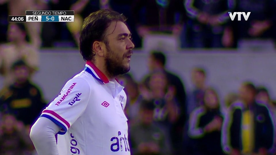 facuudelcap's tweet photo. “Les duele el chino”

El chino: https://t.co/WJooARJgs8