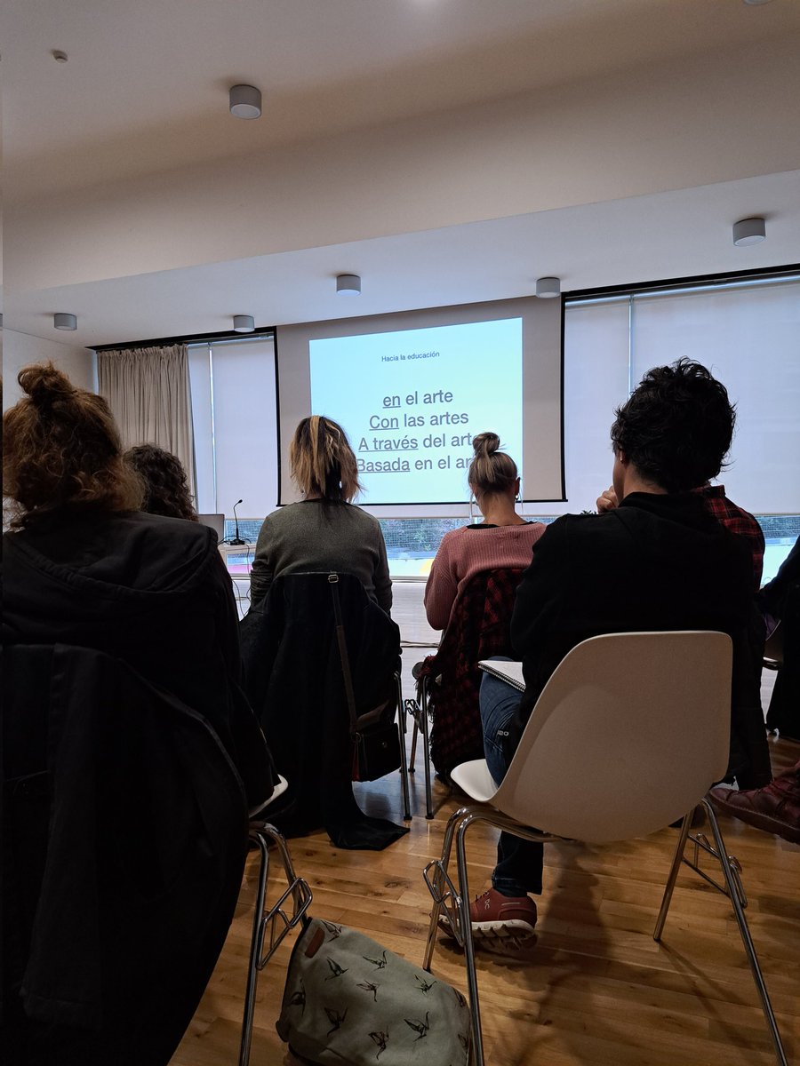 Hacia lo transdisciplinar, lo híbrido, las prácticas viajeras o nómadas. Clara Boj inspiradora en @centrohuarte