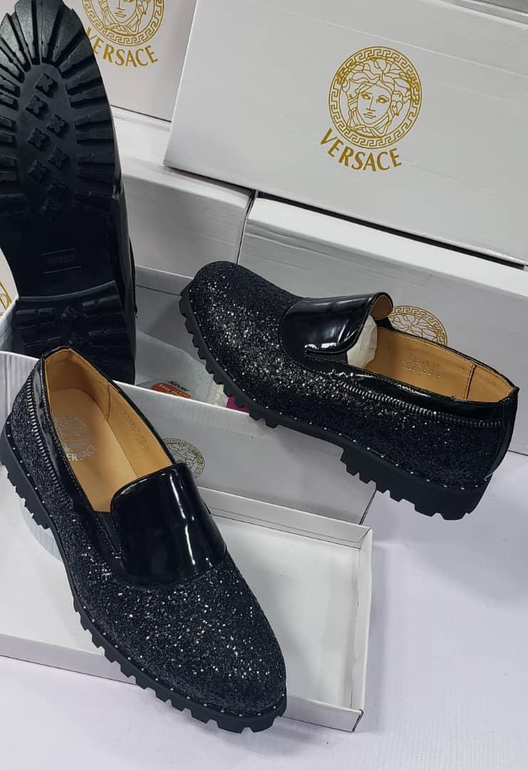 OmkiStore's tweet photo. Taste of Luxury

40-46

#18500
Send a message 

Supreme court, restinpeace,CSU,verydarkman. https://t.co/D77abB0FIe
