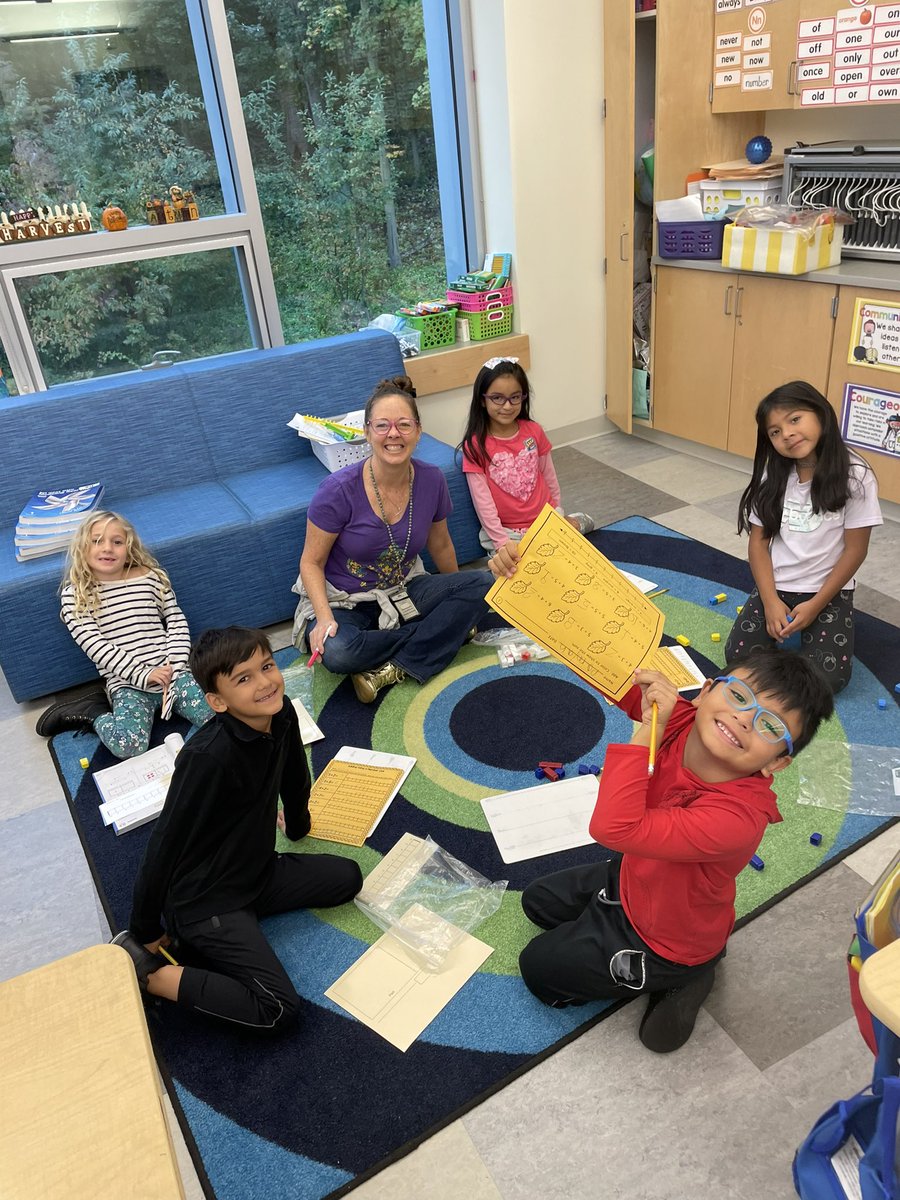 Gr 1 Mathematicians: We live our math tools! <a href="/GreenwichPSMath/">MICHAEL REID</a> <a href="/MJDAmico_GPS/">Marc J. D'Amico</a> <a href="/NewLebAP/">Lindsey Eisenstein</a> #GoBobcats