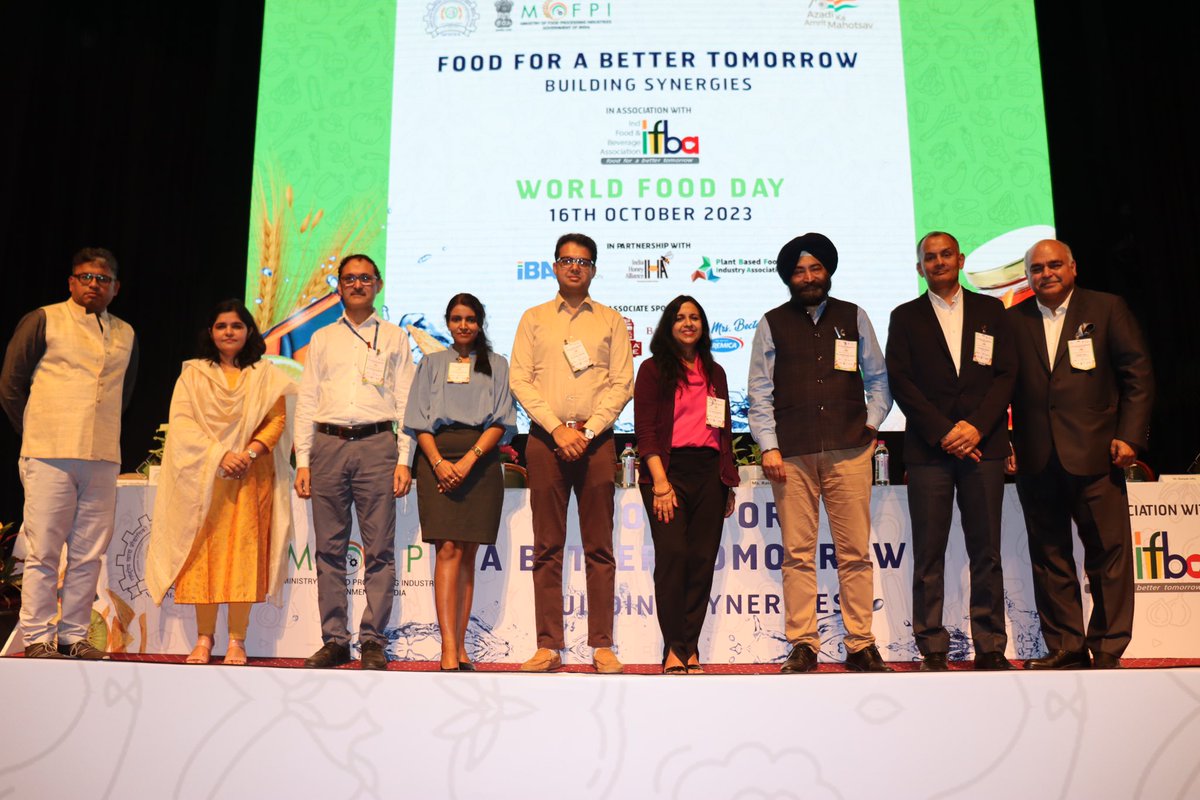 Ratna Bhushan tweet media