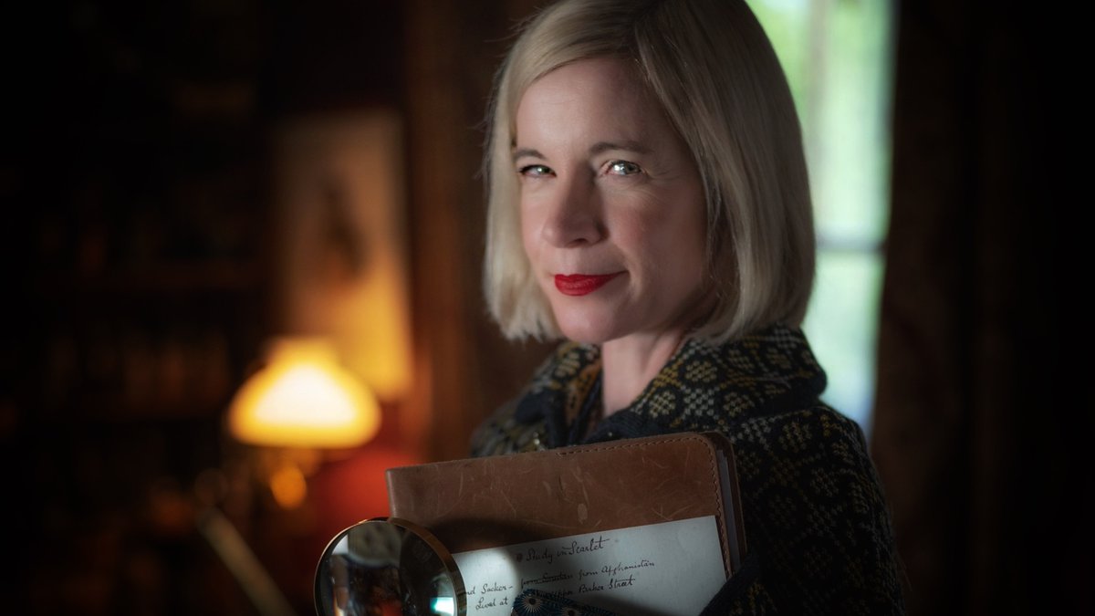 Lucy_Worsley's tweet image. Dear friends, our  TOP SECRET NEW  PROJECT  is secret no more!  Our exciting new series KILLING SHERLOCK 🔍is coming your way very soon on @BBCTwo😀
bbc.com/mediacentre/20…