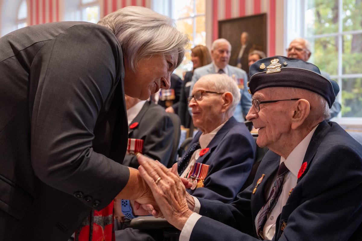 GGCanada's tweet photo. #GGSimon was honoured to receive the symbolic first poppy to launch the 2023 National Poppy Campaign.

Canadians are encouraged to wear this symbol of remembrance with pride starting October 27, 2023.

#LestWeForget https://t.co/9DmXyQ2Nwp
