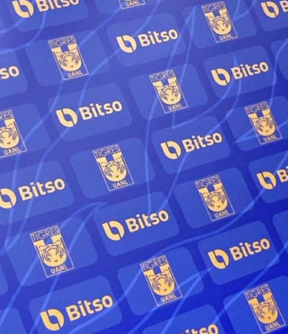 BarronSports's tweet photo. 🌟 SORTEO DOS PASES DOBLES TIGRES CONTRA CRUZ AZUL 🌟

-Darle like y RT a este post, darle follow a mi cuenta y a @bitso
- dejar un comentario etiquetando a dos personas https://t.co/2885U6f5zL