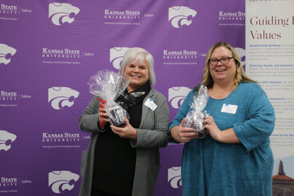 KUSocialWelfare's tweet photo. 🎉We had a fantastic time at the MSW at K-State Salina launch party yesterday!

Thank you to everyone who was able to come and celebrate with us and a special thank you to @KSU_Salina for your partnership and for sharing photos of the event.

#KUSSW https://t.co/bkxk6uuPj3