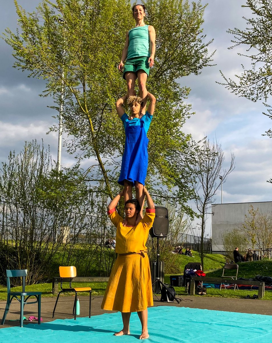 NELCouncil's tweet photo. Our Future Starts Here is TOMORROW!
Join @theculturehouse tomorrow for theatrical performances & creative workshops, including 'The Whale', 'Lifted', 'The Album: Skool Edition' & lots more!
📅 Sat 21 Oct, 11am - 4pm
📍 Alexandra Dock, DN31 1SY
➡️ https://t.co/HcX0ZVk29n
#OFSH https://t.co/vWPGfrhQqu