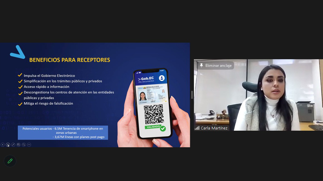 CeEcuatoriano's tweet photo. El día de ayer se realizó la 1era Jornada de Capacitación Empresarial Permanente #JCEP sobre #IdentidadDigital. Los expositores José Luis Barzallo y Carla Martínez Acosta compartieron información relevante sobre cómo la tecnología y los avances digitales van formando parte de la vida cotidiana. La cédula digital ecuatoriana está disponible desde un dispositivo móvil y cumple la misma función de una cédula física, recibiendo los mismos beneficios en transacciones públicas y privadas.