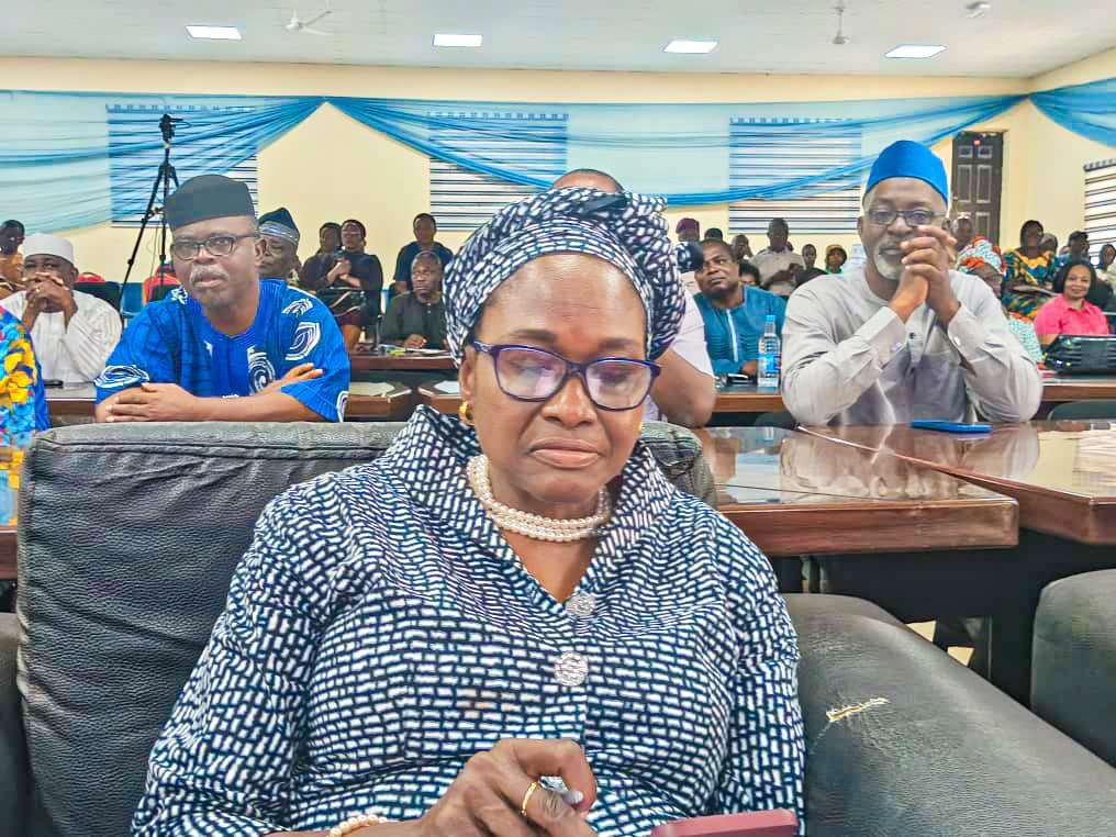 fulokoja's tweet photo. Facebook: https://t.co/0aCWQgrj0k
X (Twitter): https://t.co/ok8A8qJUif
YouTube: https://t.co/zzAw6kW305
Instagram: https://t.co/NV5S4kmzIt
TikTok: https://t.co/RYw65M4BIB
WhatsApp Channel: https://t.co/YpVrQLREst

#FUL #FULokoja #FULNews #adastra #ProfOlayemiAkinwumi https://t.co/RjWvPTnNq6