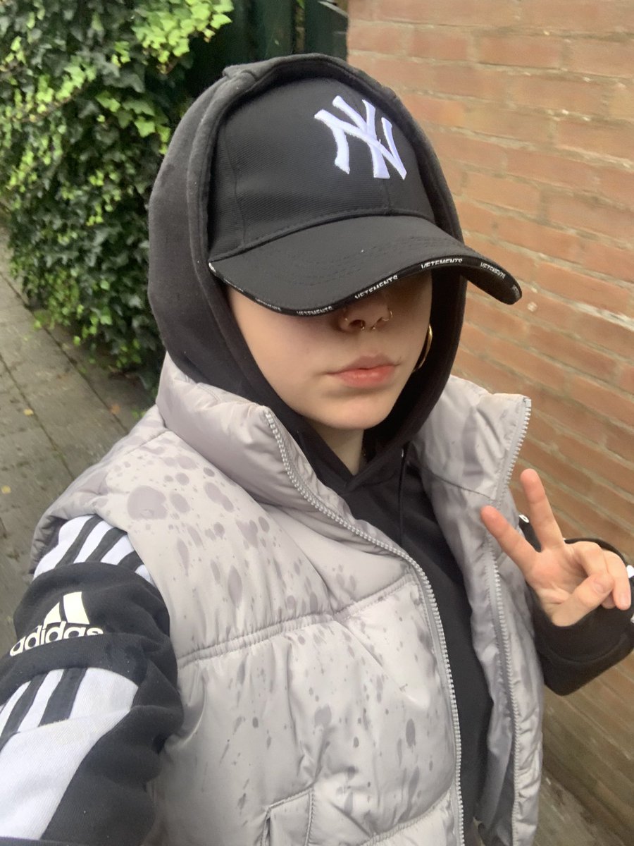qqqonceited's tweet photo. rainy dayz https://t.co/2GVkYrzTOU