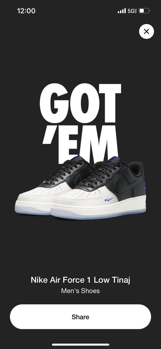j_ninja89's tweet photo. Nelly voice - give me two pairs, I need two pairs. One to rock and one to stock. #tinaj #af1 #thisisnotajpeg #sneakerheads #sneakerweek #GOTEM #twopairs #nike https://t.co/tIuSoptvA1