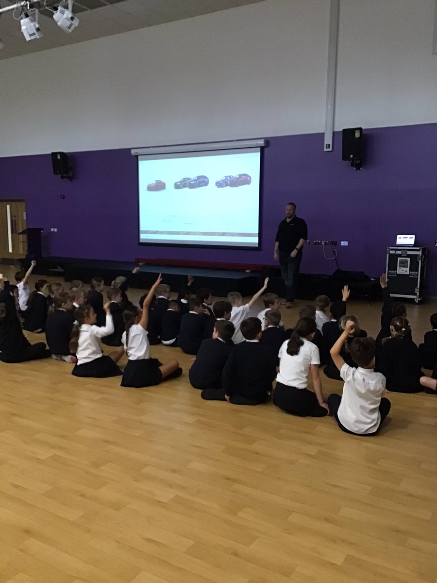 Miss Fox tweet media