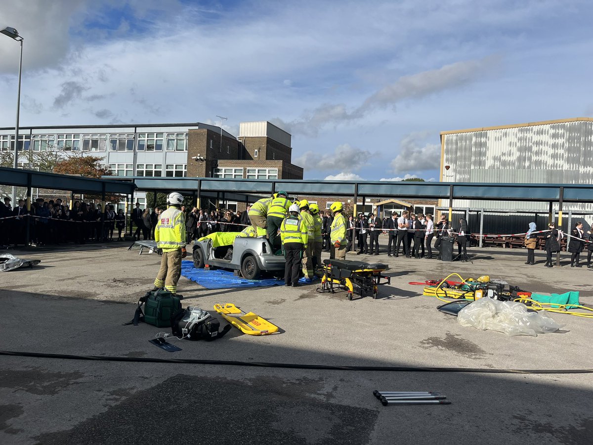 We’re working with <a href="/SurreyFRS/">Surrey Fire & Rescue Service</a> &amp; <a href="/SECAmbulance/">South East Coast Ambulance</a> at the <a href="/GlebelandsInfo/">Glebelands School</a> Road User Awareness Day today. A day that will hopefully make our future drivers think twice before driving unsafely. 

#RoadSafety #StJohnPeople <a href="/SJAOperations/">St John Ambulance’s Operations Team</a> <a href="/stjohnambulance/">St John Ambulance England</a>