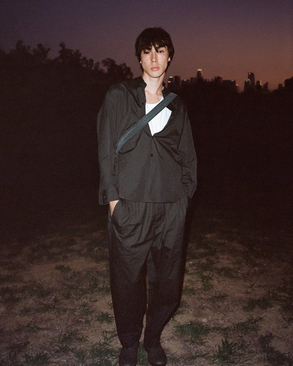 AIKI SMITH For @ssense x @lemaire_official
:: :: :: :: :: ::
Photography: Emily Rosser @emrophoto⁣
Photography Assistants: Essence Moseley <a href="/fromessence/">e</a>, Sandra Rivera <a href="/Sandiabl0/">Santiago</a>⁣
Styling: Jay Massacret @jaymassacret⁣
Styling Assistant: Axelle Cornaille @axellecornaille⁣
H