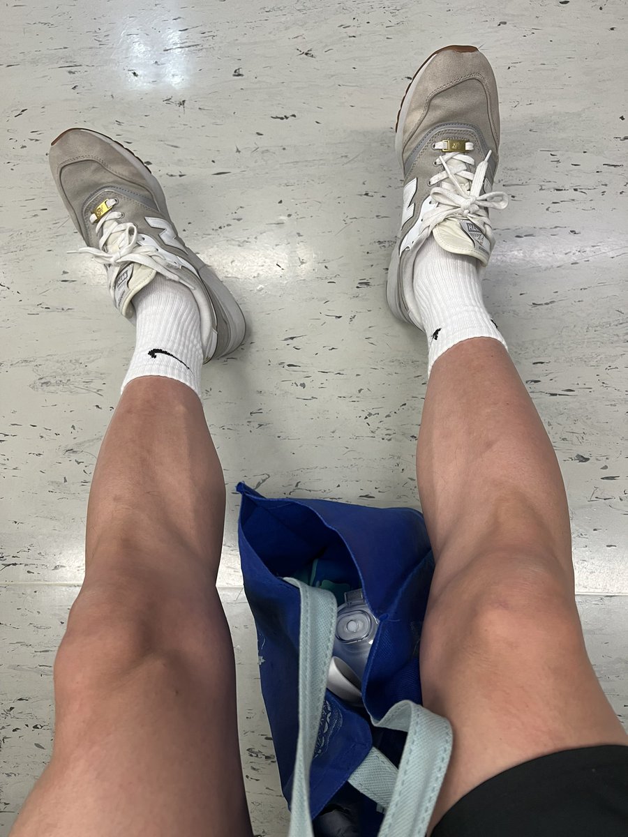 下週六 要獨自去泰國浪了🇹🇭

有人有推薦的外送SPA嗎？
師傅可以到飯店來按摩的那種

我不想去店裡 
然後不付高額小費就無法脫身之類

當然我保險套會戴好戴滿
確保安全😄