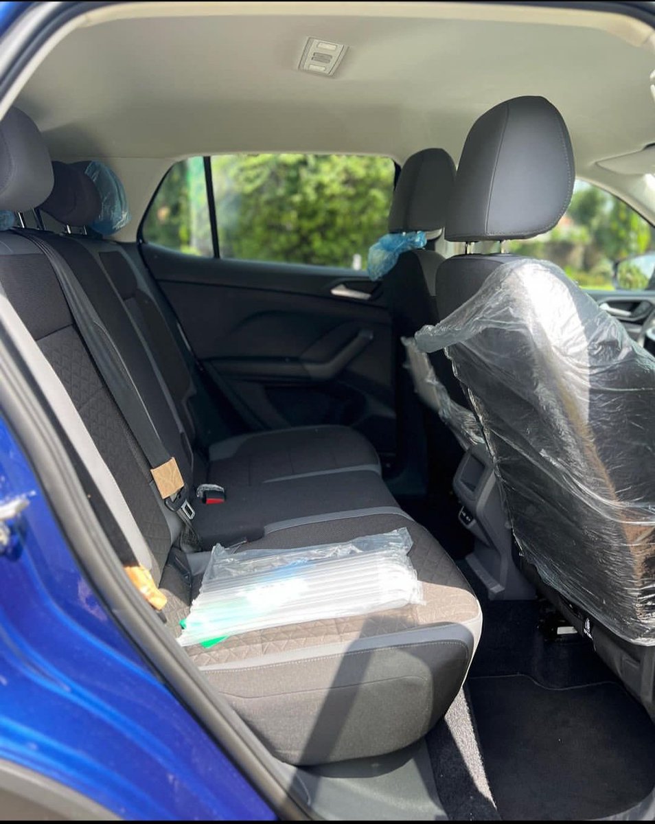 hiautosng's tweet photo. HELP RETWEET PLS 🙏
🔥Hot Deal 🔥
Brand New 2023 Volkswagen T-Cross now available
Price: 23Million Naira
🔥 Blue on Black 🔥
DM📩 for more info or
Call 08091183592
#hiautos #MrReal #EndSARS #Bitcoin #SpiderMan2 #LeoBlockbuster #AbujaTwitterCommunity #TGIF https://t.co/Qaceeet5kP