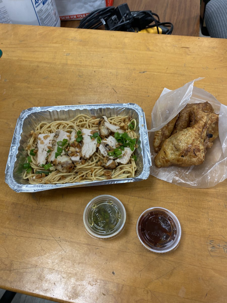 Elizabeth Bright tweet media