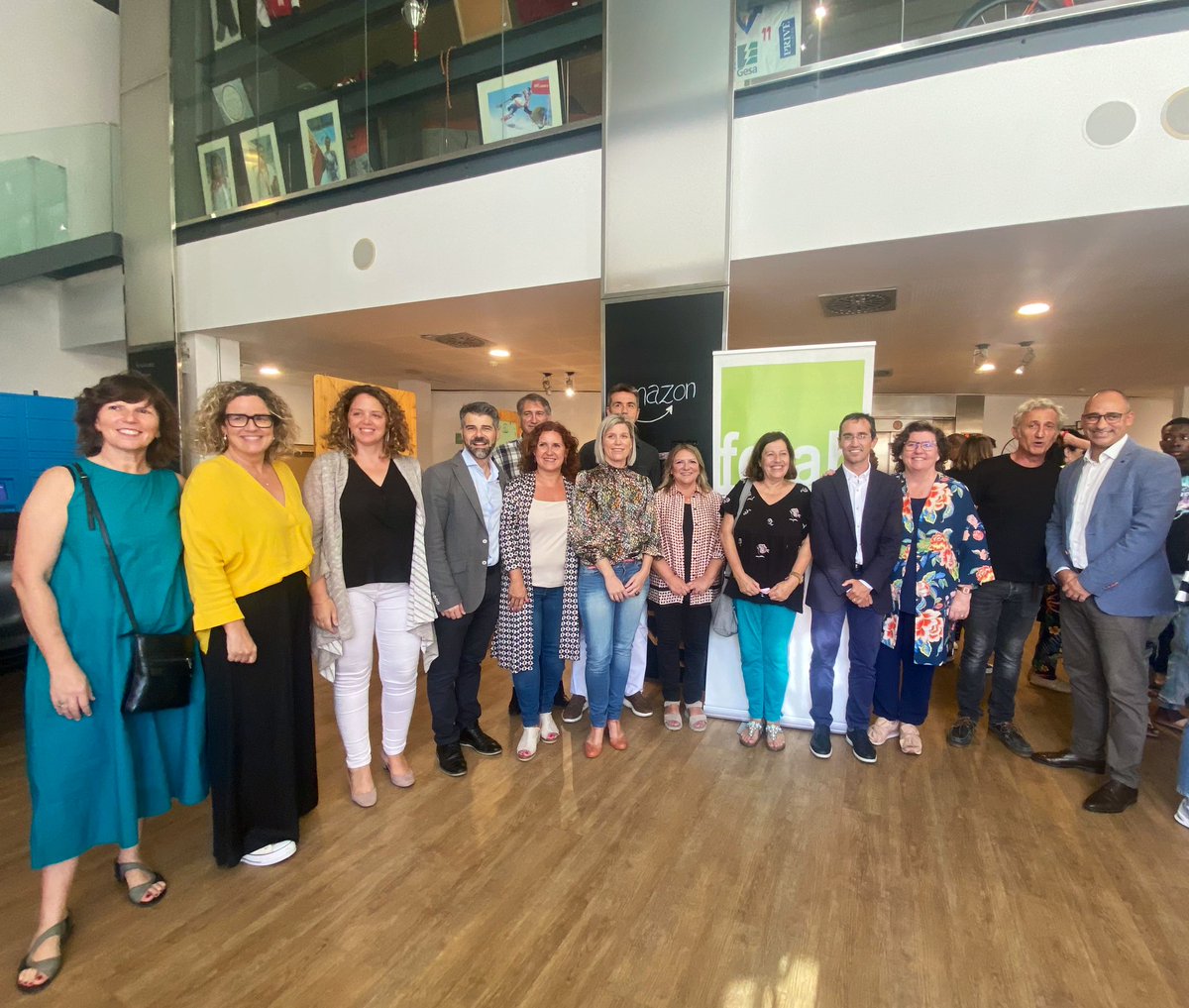 imasmallorca's tweet photo. 🔵 Enhorabona Federació d'Entitats d'Atenció a la Infància i Adolescència #FEIAB per 20 anys d'oportunitats a la infància més vulnerable.
❎ Promovent els drets de nins i nines
❎ Posant en valor les seves capacitats
🫶🏻 Gràcies pel vostre compromís davant el desemparament. https://t.co/16zYttzXe8