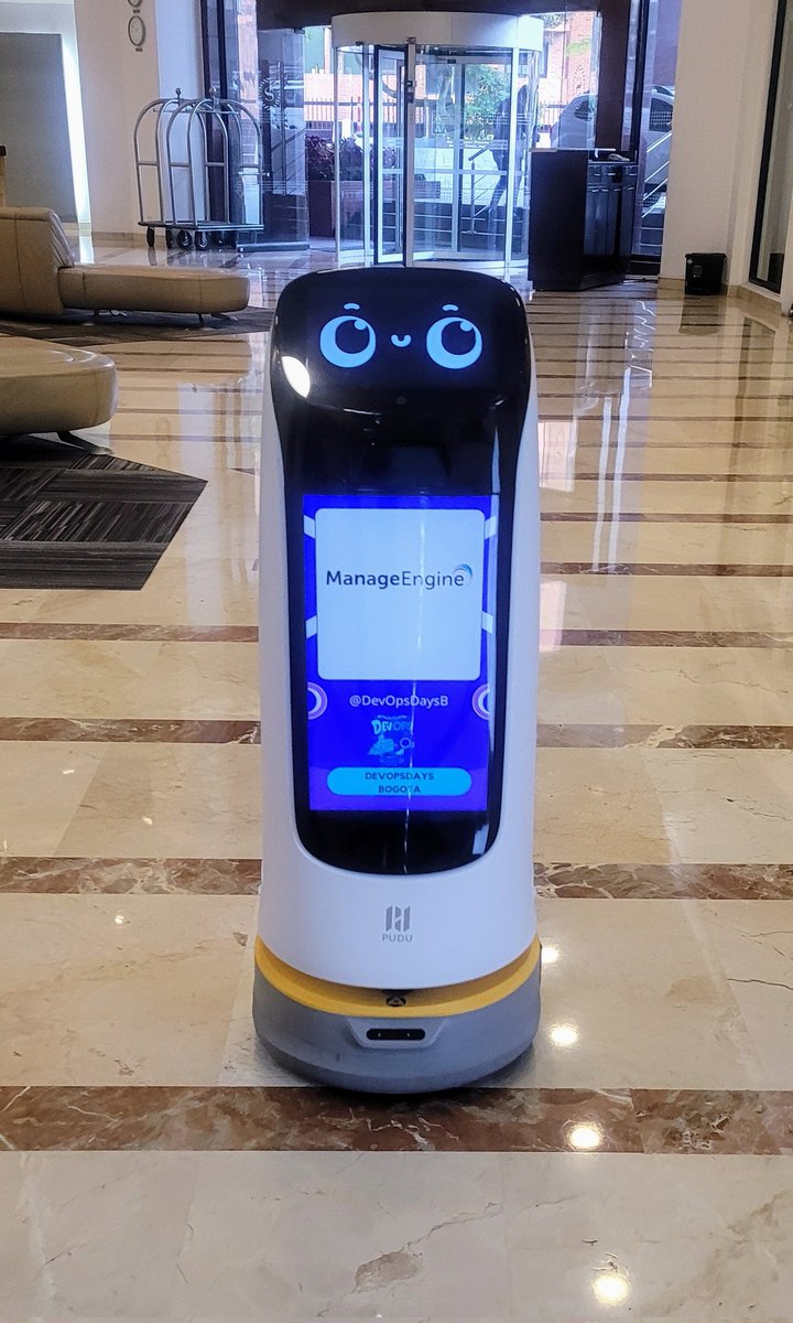 MikeRosTX's tweet image. A esté tremendo evento de #DevOpsDaysBogota2023 no pudo dejar de asistir un invitado muy especial qué se llama #KettyBot para complementar el tema principal de todas las charlas de los ponentes qué ha sido el tema de #IA o #AI.