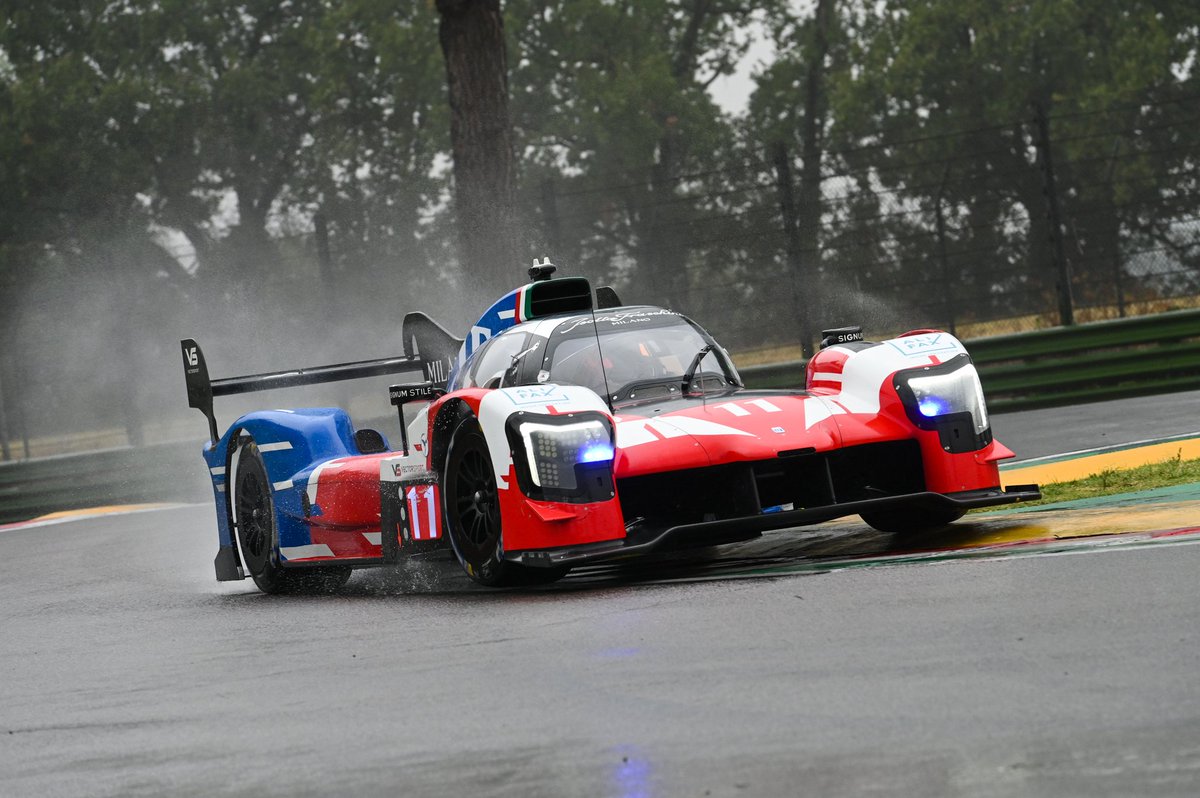 IFautomobili's tweet image. Making its debut on the Santerno track, Isotta Fraschini faced two days characterized by initial rainy weather and then by clear sky.
_____
#IsottaFraschini #Tipo6LMH #LMH #hypercar #Imola #AutodromoImola #TheFastestLuxury