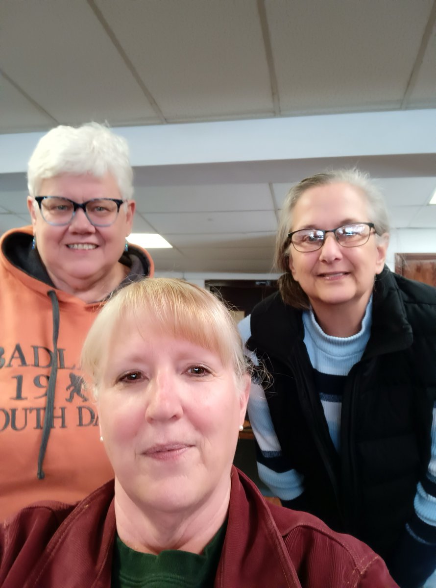 Got to meet with my college dorm mates for lunch – so much fun!!!! 🥰