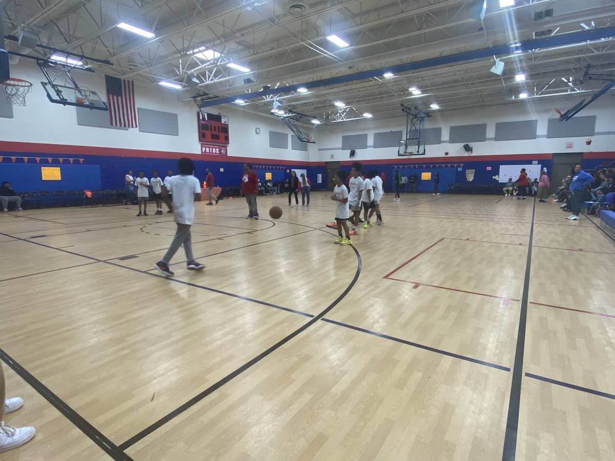 EvansCCPS's tweet image. My 7th graders are ready for the staff Vs. Students basketball game. #BullyingPreventionMonth #7thgraderocks