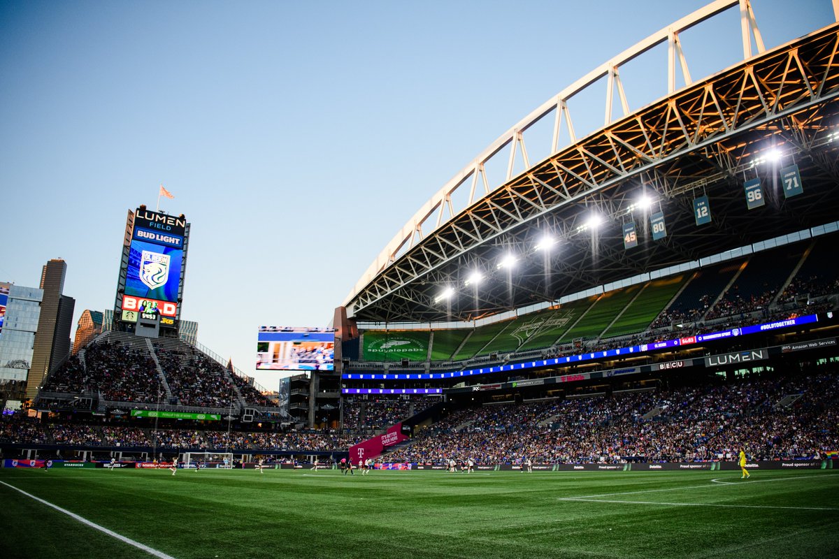 TONIGHT! 
OL Reign vs Angel City FC - NWSL Playoffs Quarterfinals

Gates: 5:30 PM
Kickoff: 7:00 PM
🎟️lmnfld.com/xfo6ysmz