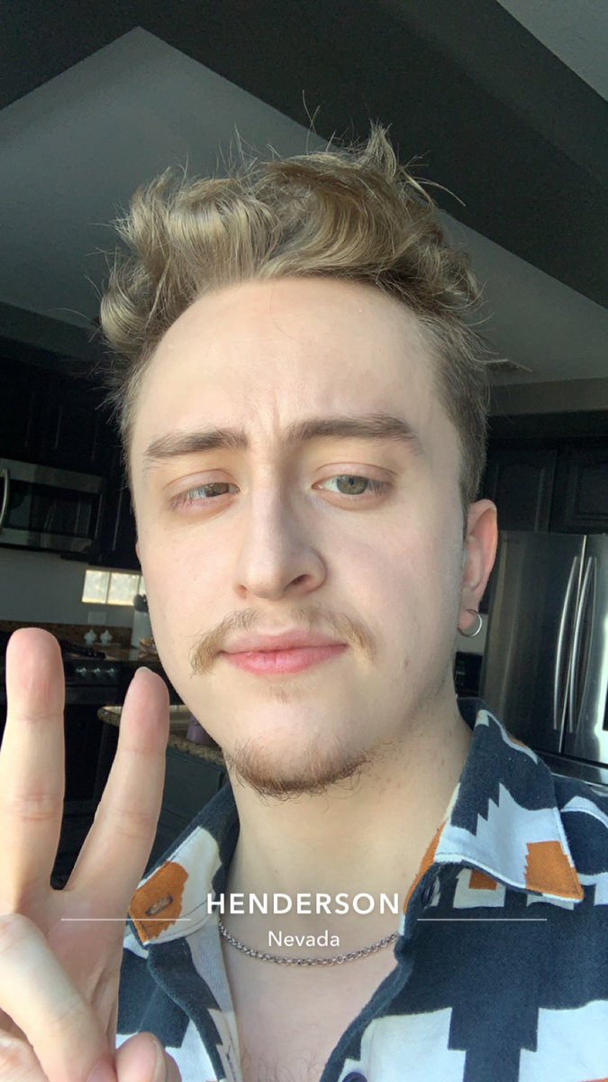 TheGayHomie tweet media