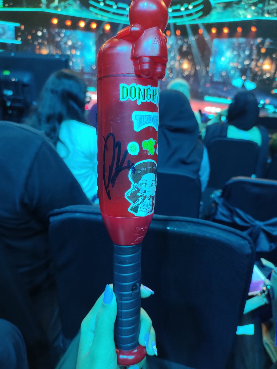 _131ID's tweet image. i'm shock😭😭😭😭
LEMESSS BANGET GAK TAU LAGI, GAK NYANGKA BISA SELUCKY INI. DONGHYUK THANK YOU!!!💞💞