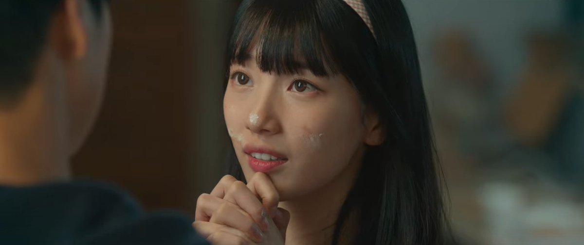 kdramamiss's tweet image. can't stop staring at her #doona #suzy