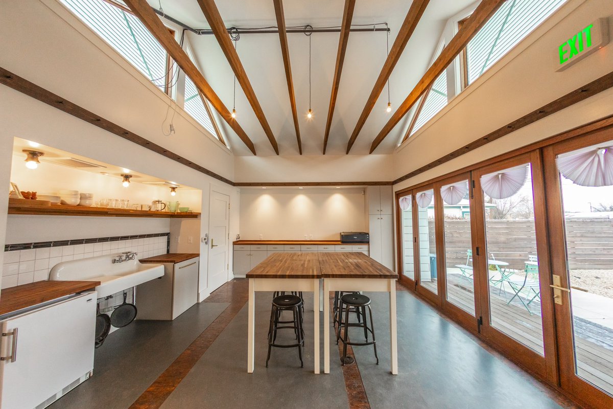 INTRODUCING the #JamesCastleHouse 2024 Residents!

Congratulations to Ellen Mansfield, Jasmine Best, Jenna Inzetta , Jay Stern, Kimberly Wetzel, and Mari Andrews who have been selected to be in residency at 5015 Eugene St in Boise in 2024. 

Learn more! JamesCastleHouse.org