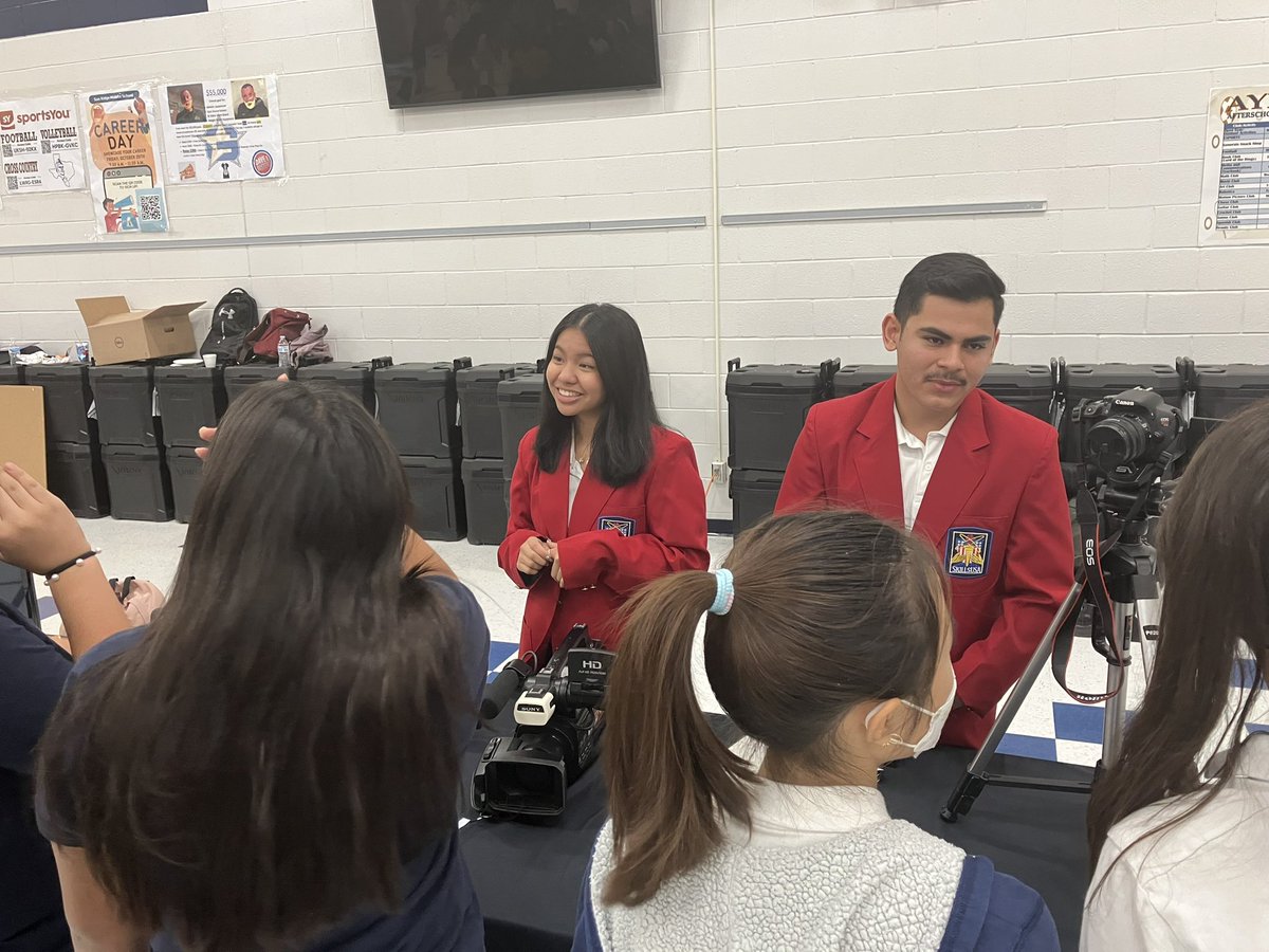 Benjamin Munguia (@bmunguia_phhs) on Twitter photo All in a days work for our amazing Spartan CTE students! Today we were able to promote our outstanding programs to our future Spartans at Sun Ridge MS! So many choices for #EndlessOpportunities <a href="/PHills_HS/">Pebble Hills High School</a> #TeamSISD All in a days work for our amazing Spartan CTE students! Today we were able to promote our outstanding programs to our future Spartans at Sun Ridge MS! So many choices for #EndlessOpportunities <a href="/PHills_HS/">Pebble Hills High School</a> #TeamSISD