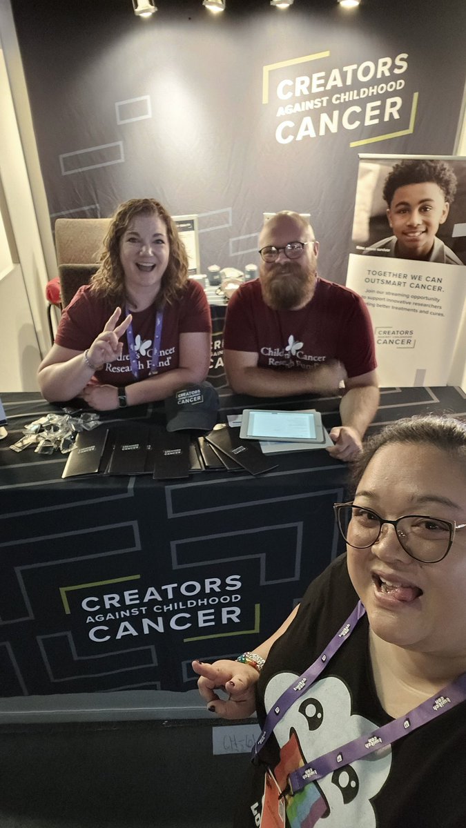 We're all set and ready to go @ CH-61 in Charity Zone w/ <a href="/CreatorsACC/">Creators Against Childhood Cancer</a> 
Come say haaai! #TwitchConLasVegas