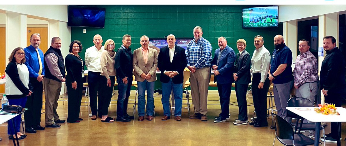 This week, the Southeast @MOASSP held its annual Breakfast with Principals & Legislators @sghs_family 8 Principals & 8 Legislators attended. Constructive conversations play a pivotal role in shaping the future of education in Missouri.