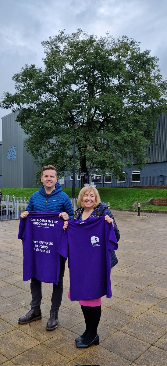 NatashaHarr124's tweet photo. Thank you @PantegAnthony @lynne_neagle for supporting the Gwent Hope Walk at Pontypool Park, on the 26th October. Hopewalk is led by @PAPYRUS_Charity to raise awareness of suicide, prevention and emotional/MH support available. @DavidHe49314290 @BoardGwent @AneurinBevanUHB https://t.co/nkAi1Poh1H