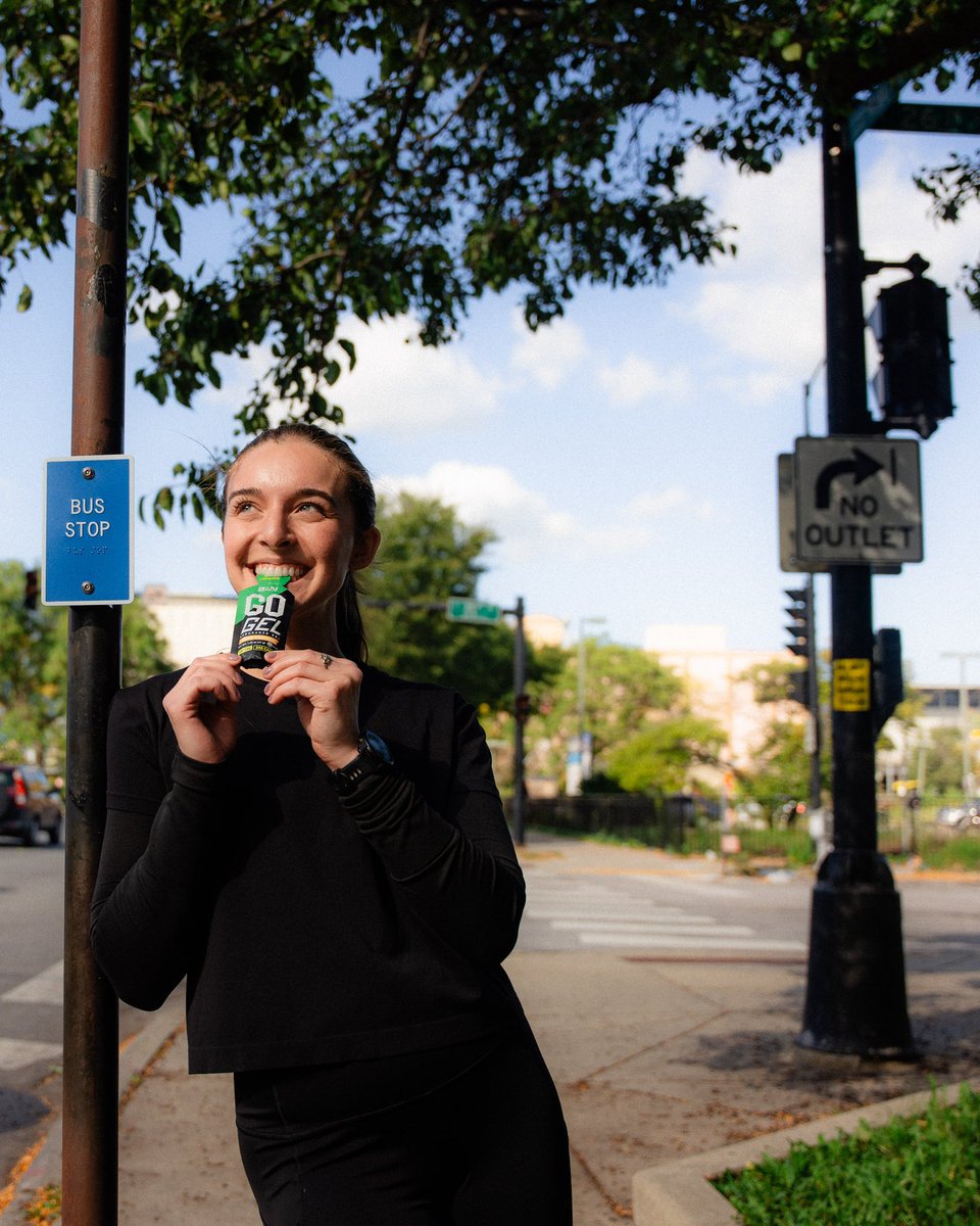 City run essentials: Go Gels 🏙️🏃‍♀️

Wherever your run takes you, keep the good vibes going with Go Gels. 100 calories, 24 grams of carbs, 110 mg of sodium, all from whole food ingredients - that's fuel for more.

Get yours here: bareperformancenutrition.com/products/go-gel