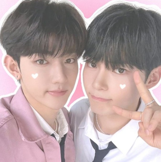haoOiZz's tweet photo. hi 🐰  ᖭི༏ᖫྀ  ﹫haoOiZz!

            🌸 #zhaoprios
            🍥 #dearlovehao
 ☆ collects 장하오 장원영 &amp; 해린

 — mod: direct jnt | location: bulacan ೀ
💭💒🐇 he/him ! engineering student 𝅄 ֹ ִ ⊹ ⸼ ׄ https://t.co/juAk0kpt1r