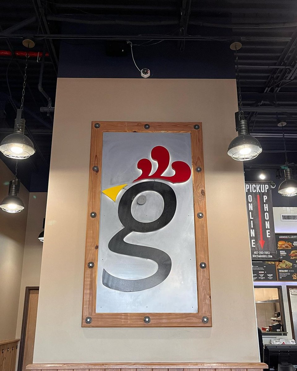 HueyMagoos's tweet photo. Whenever we see the little G, we know it's going to be a good day.
#HueyMagoos #HMFans #MagoosReviews #ChickenTenders https://t.co/o5pbwY20x6