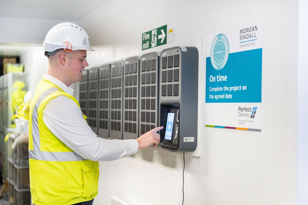 key_cafe's tweet image. &quot;The system is efficient and has saved us the significant cost of hiring additional personnel to manage keys!&quot;

@morgansindallc successfully deployed Keycafe for a construction project in London!

🏗️ See Keycafe for construction:

keycafe.com/industries/con…

#keycafe #keymanagement