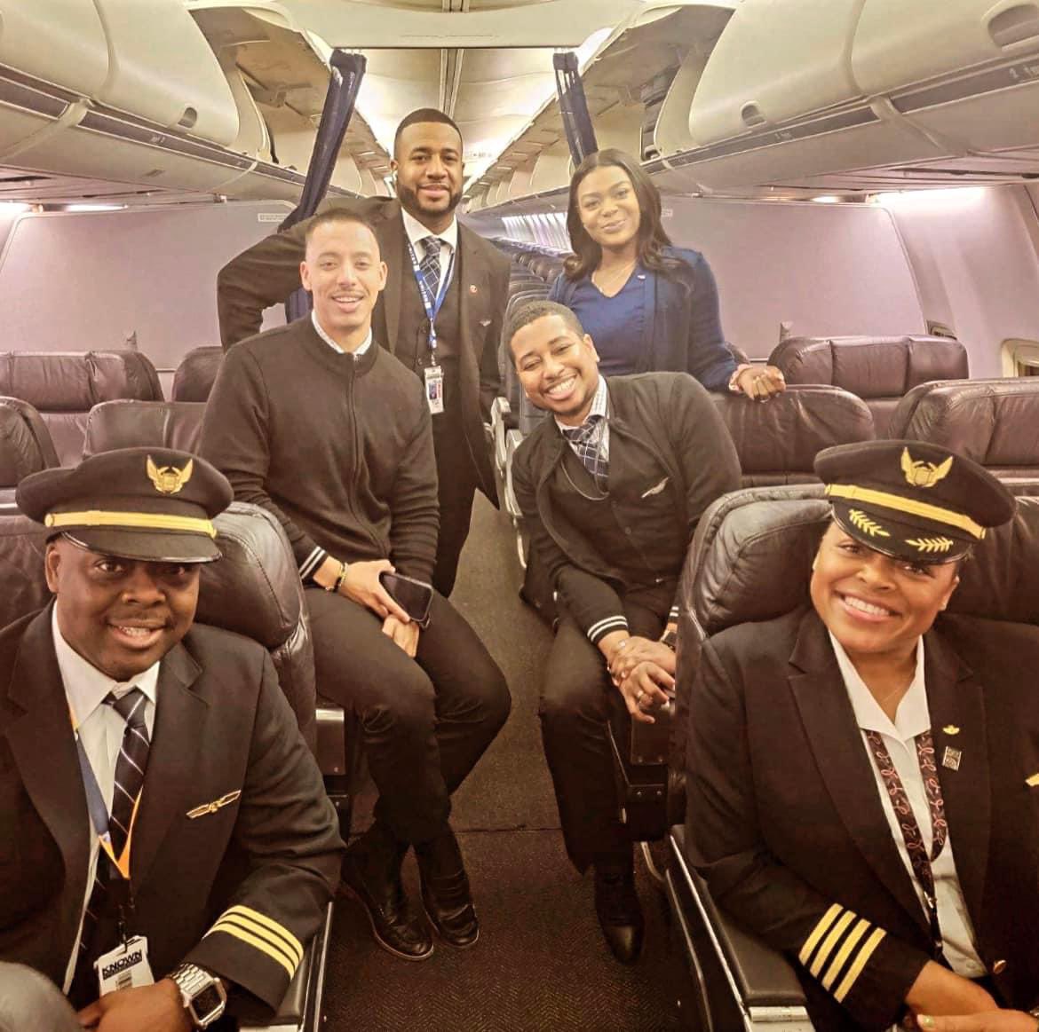 OBAPEXCELLENCE's tweet photo. ✨An all black crew led by OBAP’s Board Vice-chair, Captain Tomica Adams

#obapexcellence https://t.co/VwfRDsaiYt