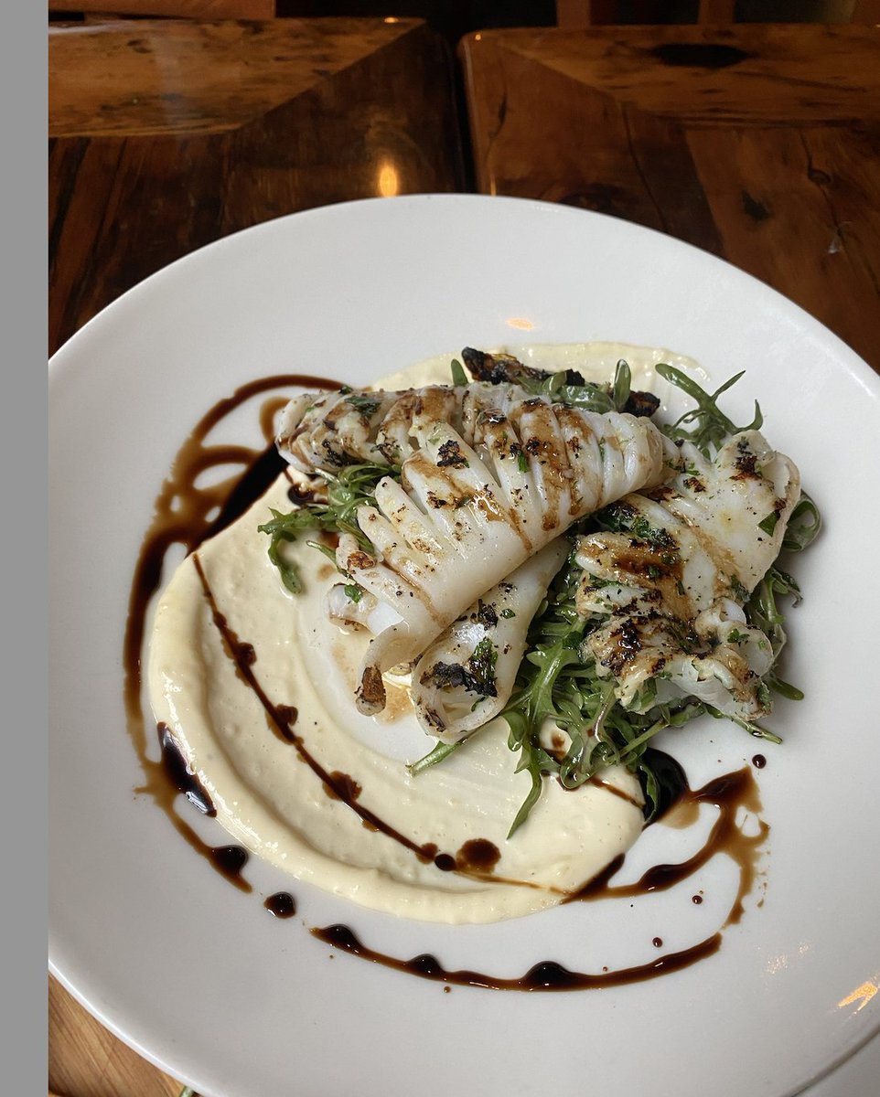 The Lemon and Garlic Grilled Calamari 😍 Perfect start to any meal.

We are open daily from 12pm - 9pm in <a href="/DTBurlingtonON/">Downtown Burlington</a> and <a href="/OakvilleDwntown/">Downtown Oakville</a>!

#BurlOn #DTOakville #ParadisoFresh #SupportLocal