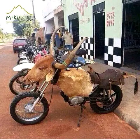 GauchoThuram's tweet image. Nduthi za stima zimefika kwenu 😅😅😂