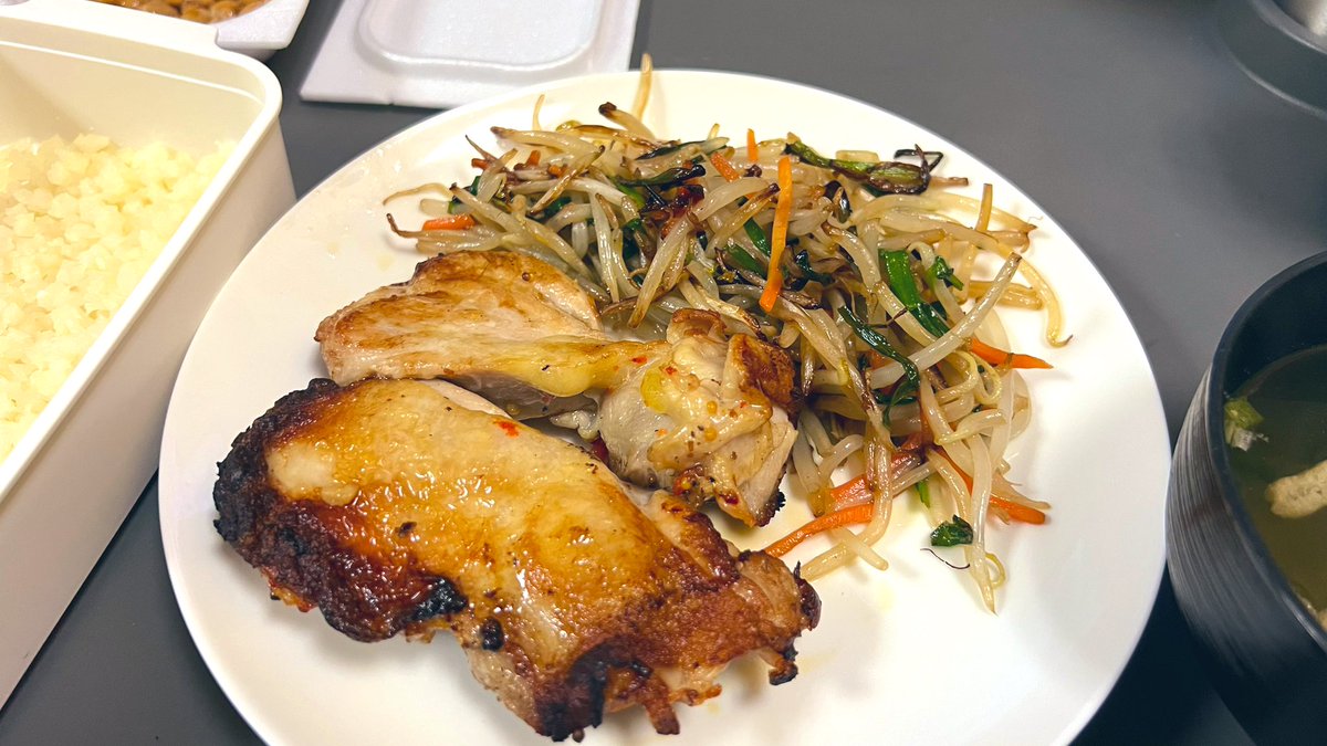 今日はチキンステーキ🐓