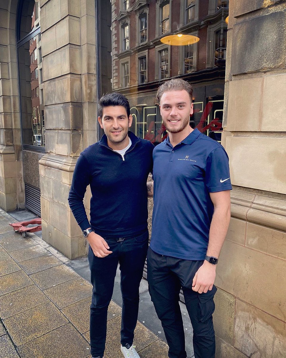 CurtAndo_'s tweet photo. Good to see you yesterday @FootballLawDS  to chat through helping players with contracts, law &amp; finance✌🏼 https://t.co/Gx1upAY45n