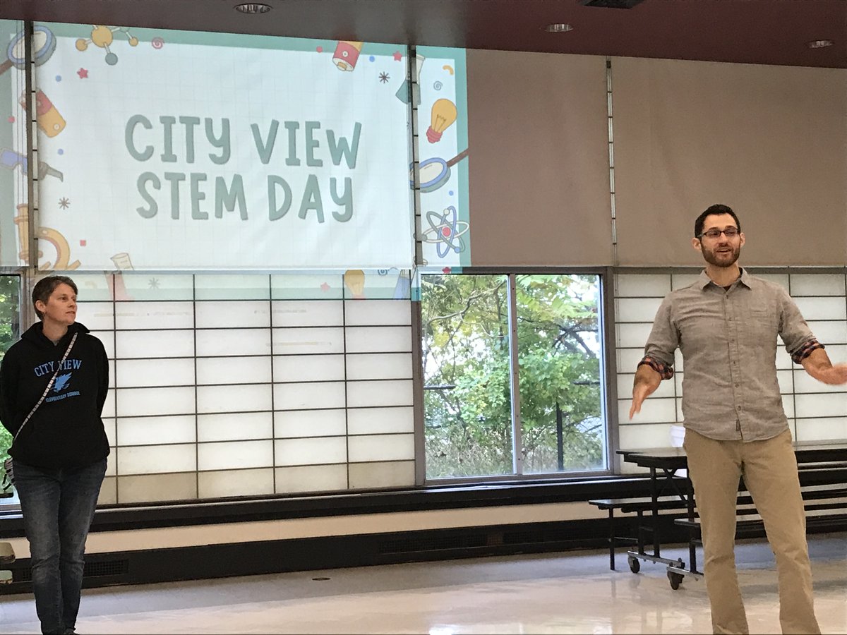KChen_STEM's tweet photo. #MassSTEMWeek at City View Discovery School in Worcester was exciting to visit! The teachers and students were amazing! @WPISTEMCenter #SeeYourselfInSTEM @cmsn_ma https://t.co/oUNticB5Rp