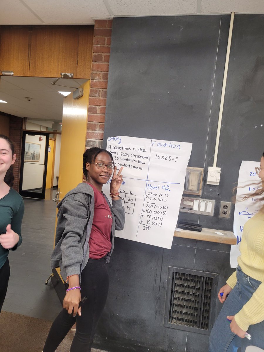 mathmarcie's tweet photo. Group work with #VNPS &amp; multiple representations &amp; a dash of math-joy!
#Brandeised105a @BrandeisU https://t.co/PB7He33Ab5
