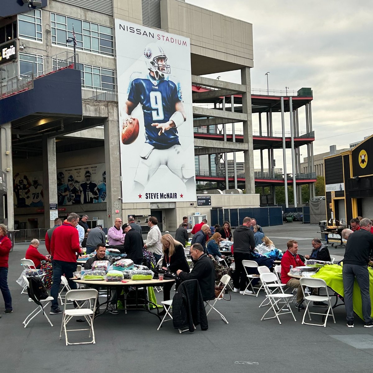 AccessNetworks's tweet image. Our sales team members Willy and Jon attended the @azioneunlimited Fall Conference in Nashville earlier this week and had a touchdown of a good time with all of their members! 📷📷  Thank you for hosting such a fun, educational, and unique event Azione! #avpro #azione