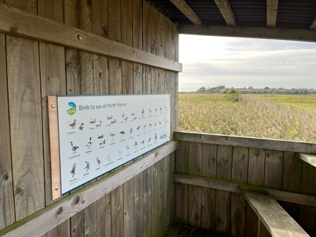 We are happy to share that thanks to funding from @ESWH2O we have brand new ID signs at North Warren Nature Reserve. Not sure where North Warren is? Find out more about this small but beautiful reserve here 👉 rspb.org.uk/days-out/reser…