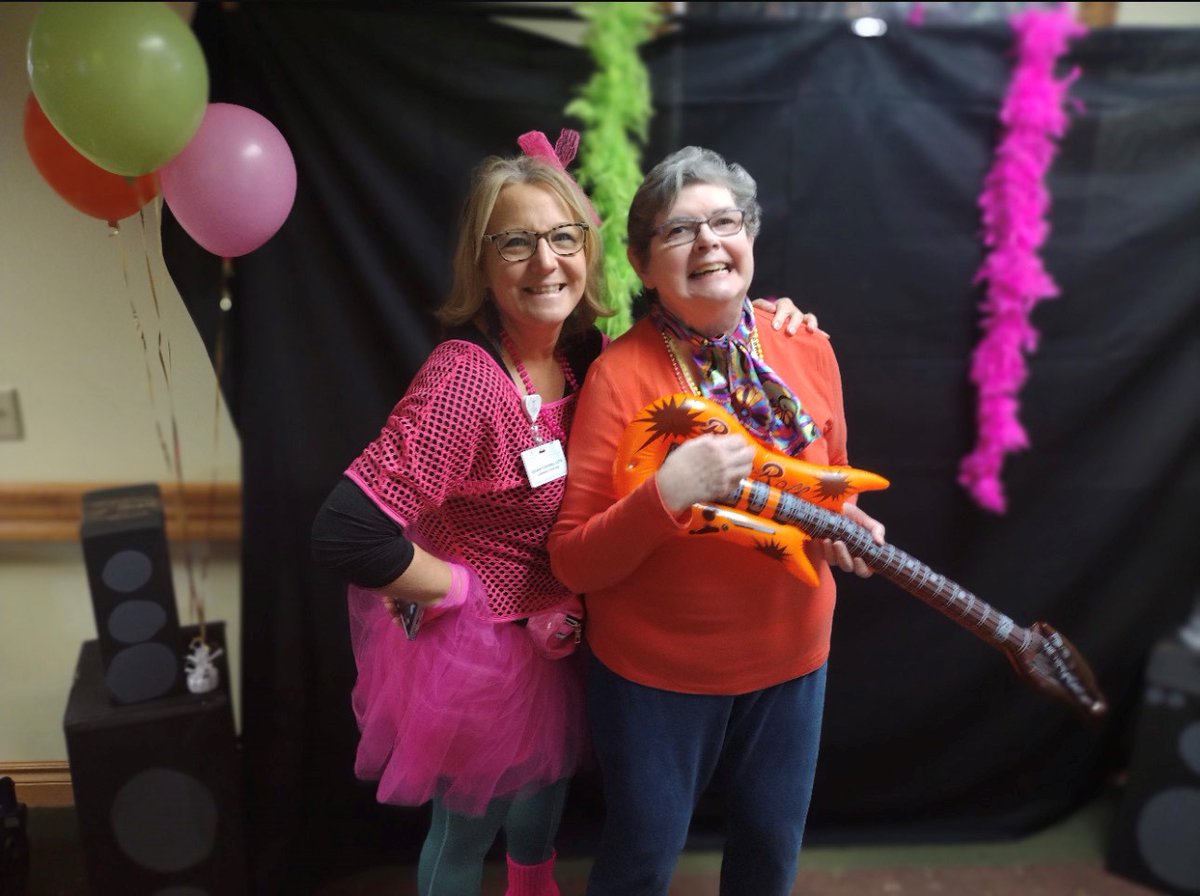 GenoaRetirement's tweet photo. Our 80's Theme Dinner was such a blast from the past! We rocked the house down and enjoyed delicious food from our culinary team! 🎸 
#TrilogyThemeWeeks #TrilogyLiving https://t.co/qft9Q5MPx4